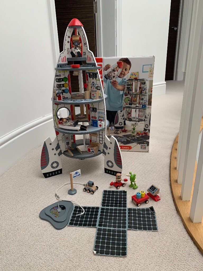 hape wooden space rocket